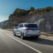 2026 Mercedes-Benz GLE, GLS facelifts – full-width Superscreen, 4.0L flat-plane V8; 585 PS AMG PHEV