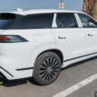 Jaecoo J8 facelift in Beijing – 30-inch 6K touchscreen, 23 speakers, smaller screen for global markets?