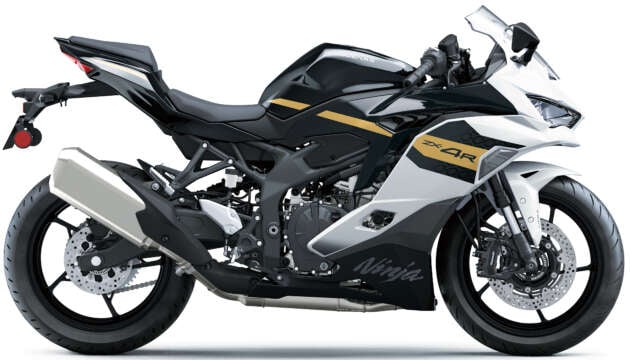 2026 Kawasaki Ninja ZX-4RR and ZX-4R SE make Malaysia debut, priced at RM42,999 and RM40,999