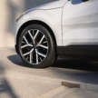 Volvo EX30 updated for MY2026 – entry-level 150 PS powertrain added, up to 476 km WLTP; new UX, V2L