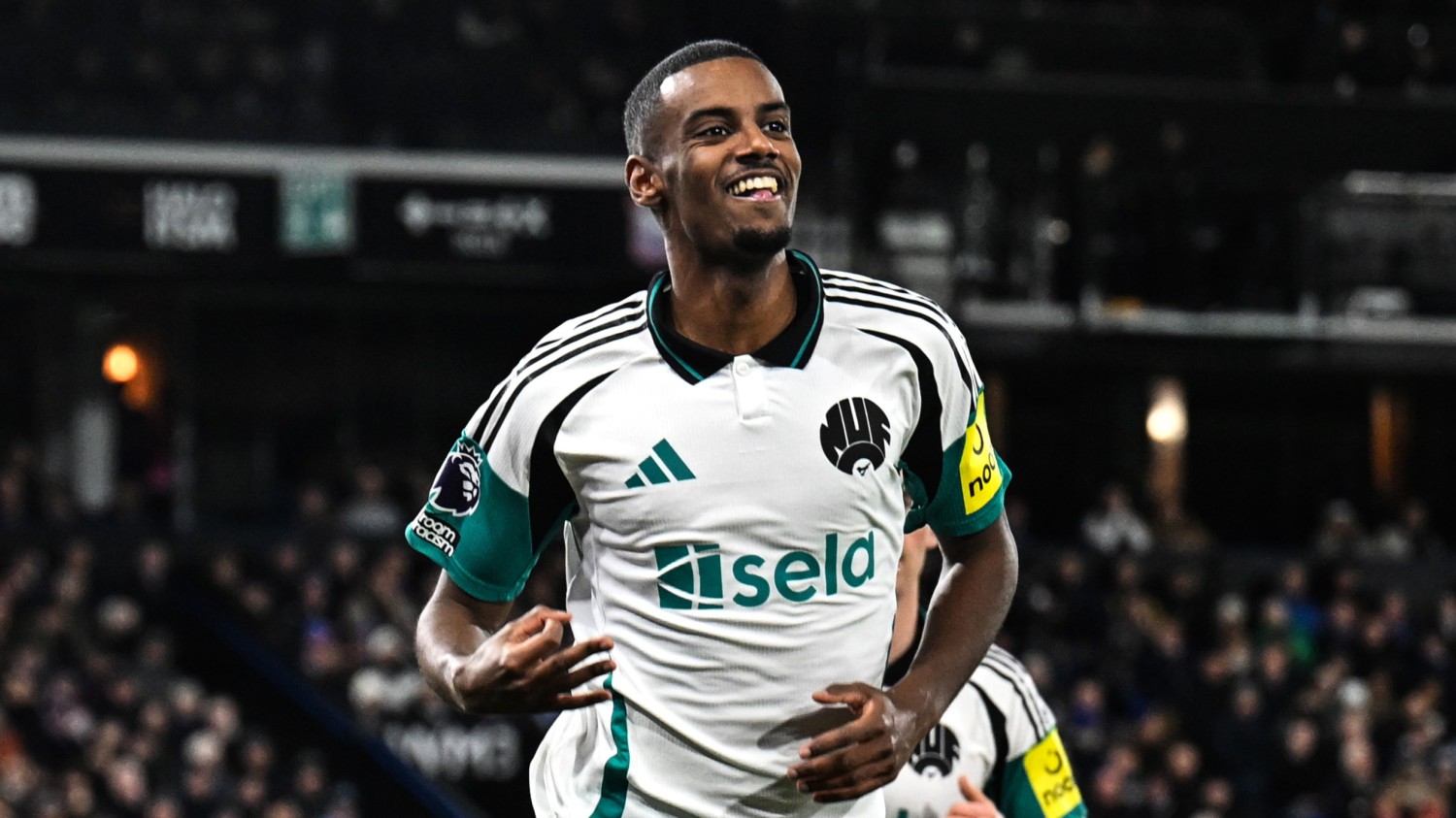 Alexander Isak bakal dikontrak enam tahun di Liverpool