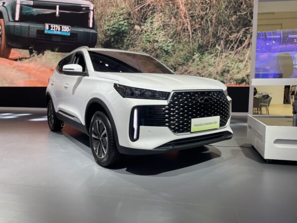 Chery Tiggo Cross Hybrid CSH