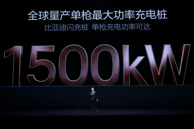 megawatt flash charging byd