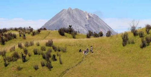 Top 18+ Gunung Terindah &amp; Terbaik di Jawa Tengah, Pendaki Wajib Taklukkan!