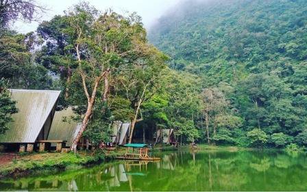 Telaga Warna Puncak: Harga Tiket, Daya Tarik, Fasilitas Wisata dll
