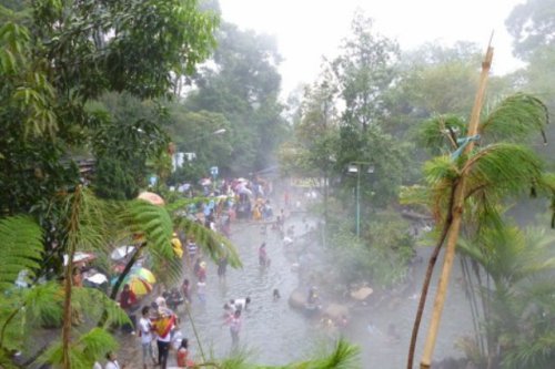Top 11+ Pemandian Air Panas di Bandung Terbaik untuk Berendam!