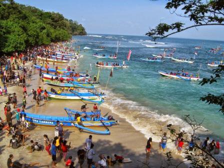 Top 25+ Pantai di Jawa Barat Terbaik Paling Eksotis &amp; Hits Buat Liburan