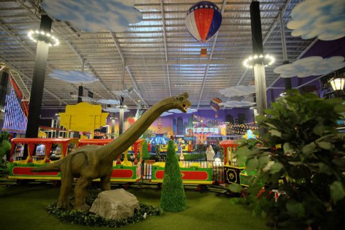 Trans Studio Surabaya: Wahana Liburan Seru Keluarga di Akhir Pekan