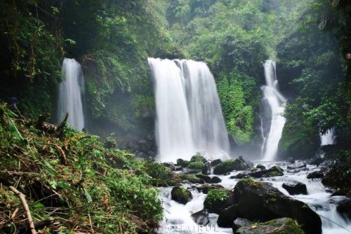 Objek Wisata Alam Curug Jenggala Banyumas Nan Eksotis