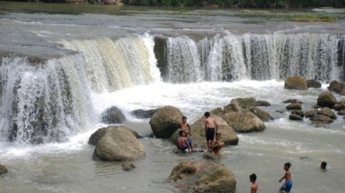 Top 16+ Curug Terdekat dari Jakarta Terhits &amp; Terbaik, Air Terjun Alami yang Indah