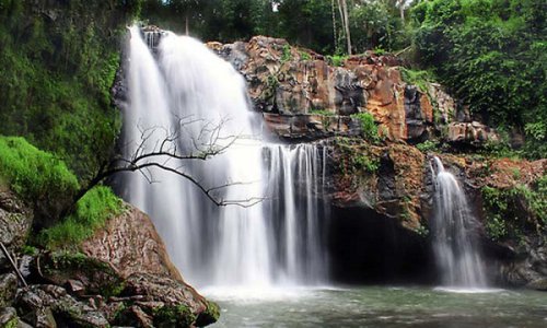 Pasar Seni Sukawati, Tempat Beli Oleh-oleh, Tips Membeli, Objek Wisata di Dekatnya!