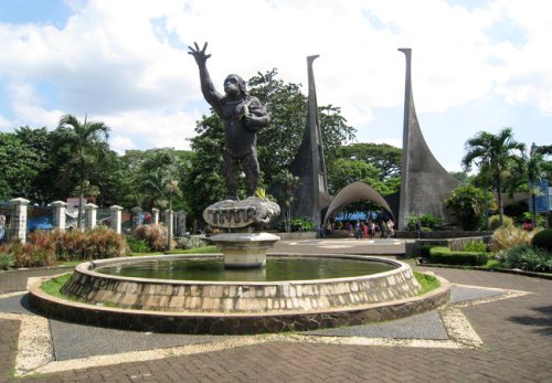 Sejarah Kebun Binatang Ragunan, Informasi Dasar Kebun Binatang Ragunan, Rute Menuju Kebun Binatang Ragunan, Harga Tiket Masuk Ragunan Terbaru, Wahana Wisata Kebun Binatang Ragunan, Tips dan Saran Mengunjungi Ragunan, 10+ Wahana Ragunan, Koleksi Hewan, Harga Tiket Masuk Terbaru