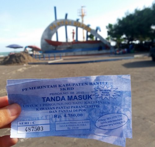 Pantai Depok Bantul: Harga Tiket, Daya Tarik, Aktivitas, Fasilitas Dll