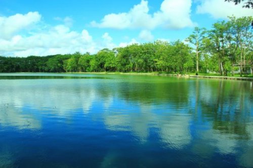 Telaga Jonge: Bukan Cuma Wisata Air, Juga Ada Pasar Digital Hits