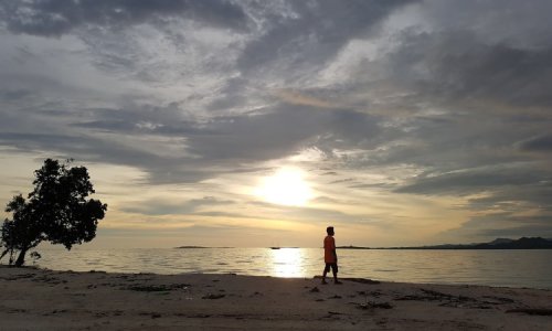 Top 15+ Pantai di Gorontalo Paling Hits &amp; Populer yang Wajib Dikunjungi