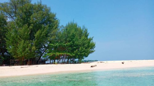 Top 18+ Pantai di Jakarta Terhits &amp; Terkenal yang Wajib Dikunjungi saat Liburan