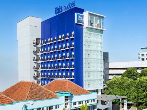 Top 5+ Hotel Terbaik di Bandung Dekat Pusat Kuliner, Jalan Dago, Riau, Braga, dan Burangrang