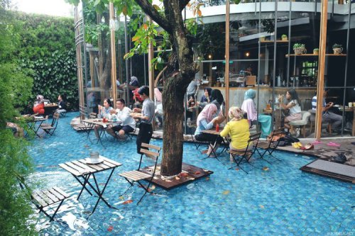 Top 28+ Tempat Ngopi di Bandung Terhits, Coffee Shop &amp; WArkop Cozy!