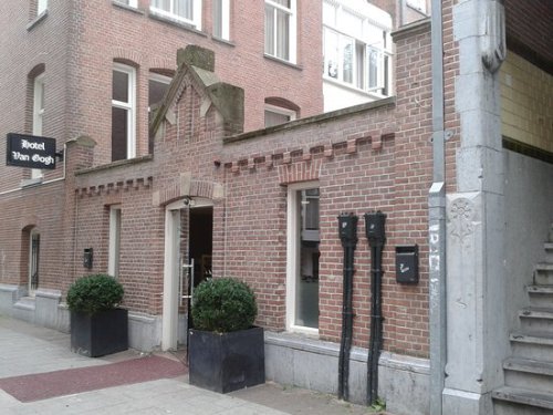 Top 6+ Hotel &amp; Penginapan Unik di Amsterdam Terbaik &amp; Ternyaman untuk Bermalam