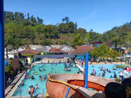 Pemandian Air Panas Ciwalini, Harga Tiket Masuk, Wahana Seru, Fasiltias dll