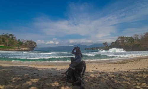 Top 10+ Foto Pantai Sine Tulungagung, Harga Tiket, Fasilitas, Daya Tarik, Foto