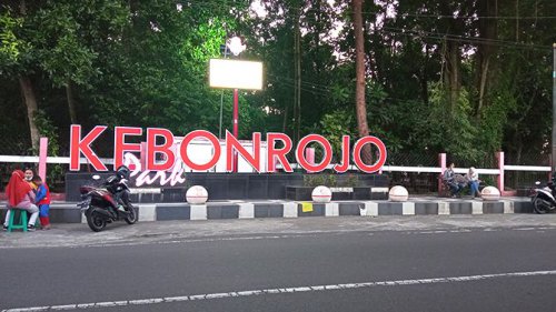 Top 10+ Foto Taman Kebon Rojo Harga Tiket, Fasilitas, Daya Tarik, Permainan