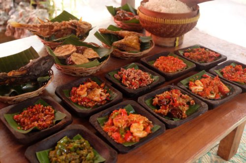 Top 31+ Tempat Makan Murah di Jogja Enak &amp; Legendaris Wajib Dicoba!
