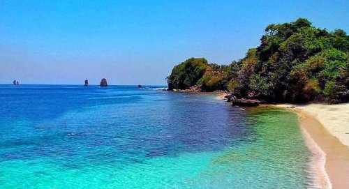 Top 29+ Pantai di Malang Selatan Paling Hits, Mirip Bali, Lombok, Raja Ampat!
