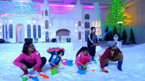 Top 10+ Foto Malang Snow Paradise: Harga Tiket, Wahana, Aktivitas Seru dll