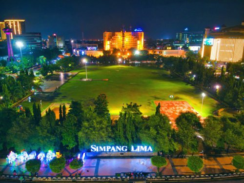 Top 7+ Tempat Jogging di Semarang, Punya Fasilitas Olahraga Lengkap!