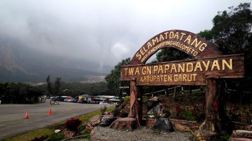 Gunung Papandayan, Harga Tiket, Fasilitas, Daya Tarik, Aktivitas Seru!