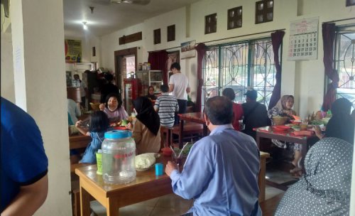 Top 28+ Tempat Makan di Batang Paling Legendaris &amp; Enak, Resto, Cafe, Dll