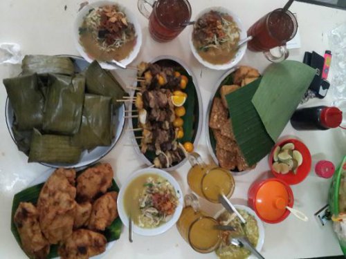 Top 29+ Tempat Makan di Kudus Paling Enak &amp; Legend, Resto, Wisata Kuliner Favorit