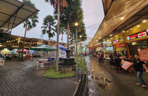 Top 21+ Street Food Bandung Paling Enak &amp; Legend, Wajib Nyobain!