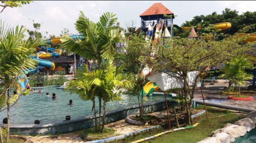 Top 18+ Kolam Renang di Pati Terbesar &amp; Terbaik, Waterboom, Waterpark Hits!