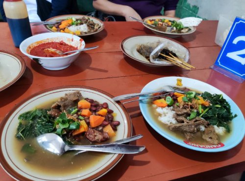 Top 25+ Tempat Makan di Magelang Paling Enak, Resto, Wisata Kuliner Hits!