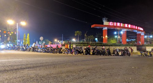 1. Alun Alun Giri Krida Bakti, 2. Pantai Nampu, 3. Pantai Banyutowo, 4. Pantai Sembukan, 5. Waduk Gajah Mungkur, 6. Air Terjun Setren Girimanik, 7. Goa Putri Kencono, 8. Papan Luncur Gantole,  9. Museum Karst Dunia Wonogiri, 10. Wisata Spiritual Kahyangan, 11. Museum Wayang Indonesia, 12. Sendang Asri Waduk Gajah Mungkur, 13. Alas Kethu, 14. Bukit Cumbri, 15.  Wisata Air Telaga Rowo Batuwarno, 16. Telaga Claket Selogiri, 17. Goa Ngantap Wonogiri, 18. Gua Maria, 19.&nbsp;Jurug Kemukus, 20.&nbsp;Pantai Dadapan, 21. Air Terjun Kalimas, 22. Bukit Jonambang, 23. Desa Wisata Soko Gunung, 24.&nbsp;Pantai Klothok, 25. Pantai Puyangan, 26. Pantai Karang Bang, 27. Puncak Secokro, 28. Puncak Joglo Wonogiri, 29. Pantai Kwaru Gunturhargo Paranggupito, 30. Pantai Karang Payung, 31. Pantai Kali Mirah, 32. Pantai Njojogan, 33. Watu Cenik Wonogiri, 34. Taman Plintheng Semar, 35. Air Terjun Binangun Watu Jadah , 36. Hutan Pinus Bukit Suwondo, 37. Taman Wisata Tunggangan Jatiroto, 38. Monumen Bedol Desa, 39. Air Terjun Sanginan, 40. Kedung Areng Wonogiri, 41. Taman Ponten Wonogiri, 42. Ganthole Bawah (Menara Filter), 43. Tegal Simbah, 44. Istana Parnaraya, 45. Goa Resi, 46. Soko Langit, Top 46+ Tempat Wisata di Wonogiri Terbaik & Terhits yang Wajib Dikunjungi