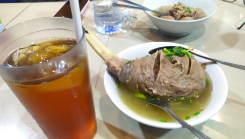 Top 10+ Tempat Makan Bakso di Gresik Legendaris Dijamin Bikin Nagih