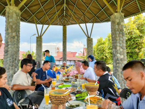 Top 20+ Tempat Makan di Tasikmalaya Paling Terkenal, Wisata Kuliner Enak