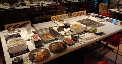 Top 12+ Restoran Hotpot Halal di Jakarta Terkenal Enak &amp; Populer