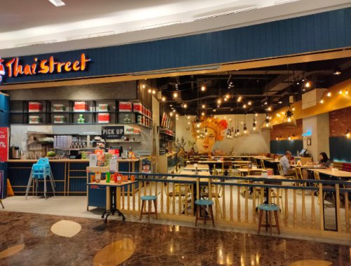 Top 12+ Restoran Thailand Halal di Jakarta Paling Enak &amp; Terkenal!