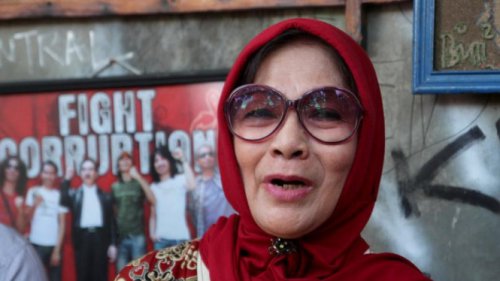 Berjuang Perangi Narkoba, Mendiang Bunda Iffet Dianugerahi Penghargaan Lifetime Achievement dari BNN