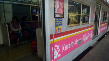 Kenapa Gerbong Wanita Berada di Posisi Belakang Kereta? Ternyata Ini Alasannya