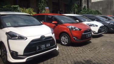 Anti Repot di Parkiran Sempit: MPV Pintu Geser Murah Mulai Rp100 Juta