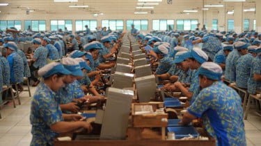 Ancaman PHK Massal Bayangi Pekerja Industri Imbas Wacana Legalisasi Rokok Ilegal