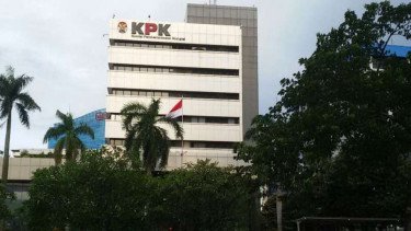 Top 67+ Tahanan Kasus Korupsi Difasilitasi KPK Salat Id, Termasuk Gus Yaqut