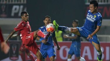Susunan Pemain Semen Padang vs Persib Bandung: Julio Cesar Starter, Maung Bandung Turun dengan Kekuatan Penuh