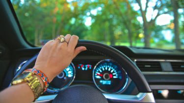 Top 5+ Kesalahan Fatal yang Masih Sering Dilakukan Pengemudi Berpengalaman di Jalan Raya