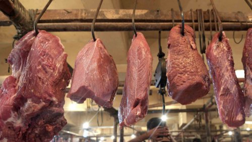 Daftar Harga Pangan 18 Juni 2025: Bawang Merah hingga Daging Sapi Naik