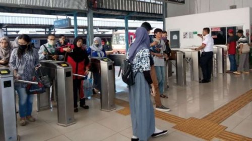 Karet Station May Close, but Plans Still Under Review